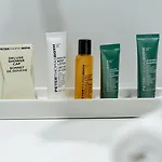 ホテル ヒルトン パーク 4*