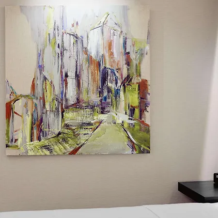 Hilton Park Hotel 4*