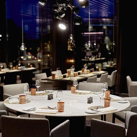 מלון Hilton Park 4*