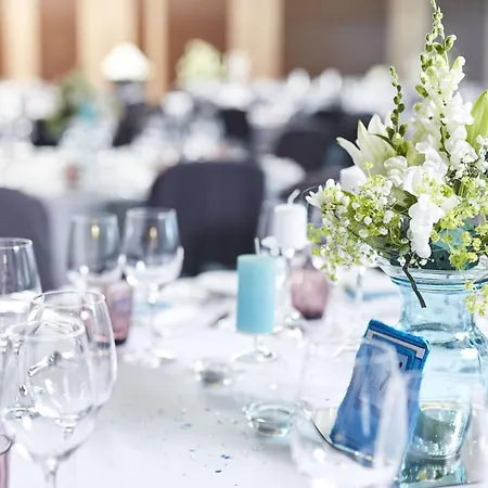 Hilton Park Hotel 4*