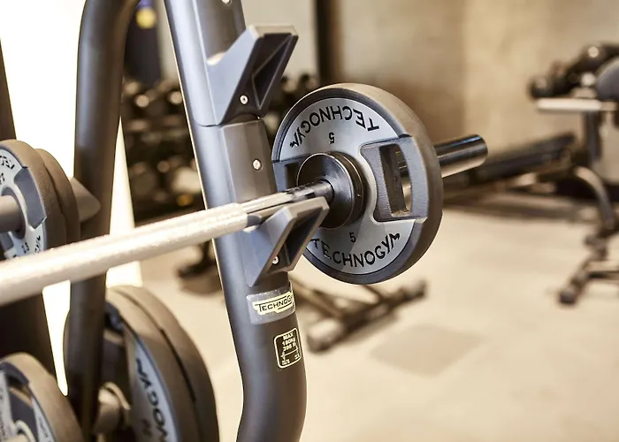 ホテル ヒルトン パーク タリン