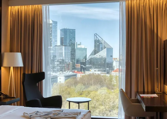 Hilton Park Hotel 4*