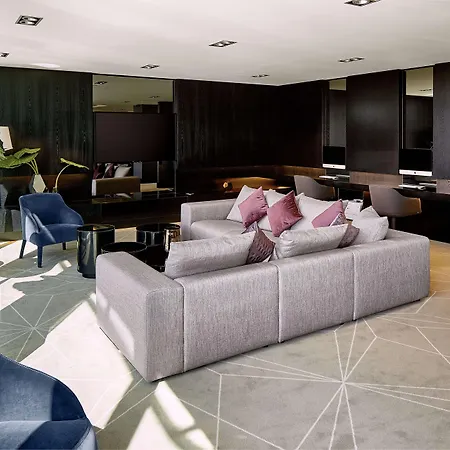 מלון Hilton Park