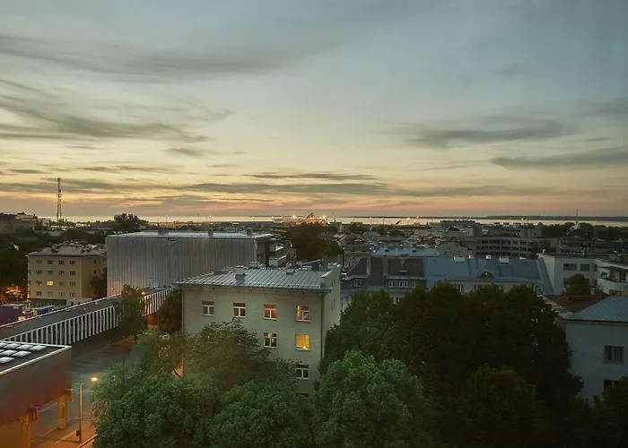 Отель Hilton Park 4*