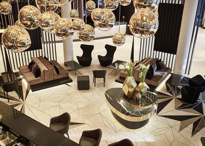 Отель Hilton Park